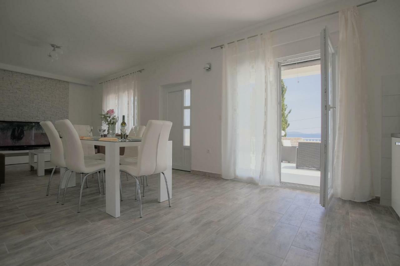Apartman Slavko Seget Vranjica Esterno foto